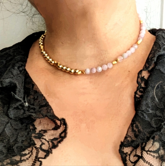 Natural Pink Kunzite  In Half And Half Design Beaded Necklace Choker - Picture 9 of 10